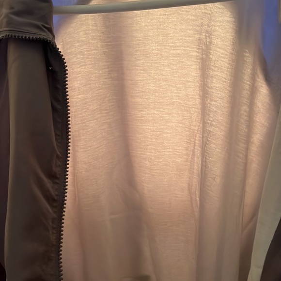 Givenchy athletic jacket - Picture 4 of 4